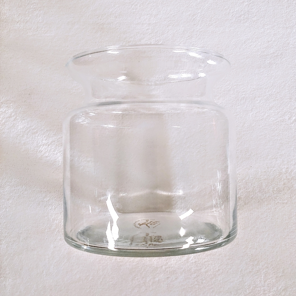 Glass Vase - Picture 4 of 5